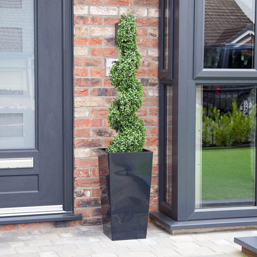 Artificial Buxus Spiral Topiary in Black Planter